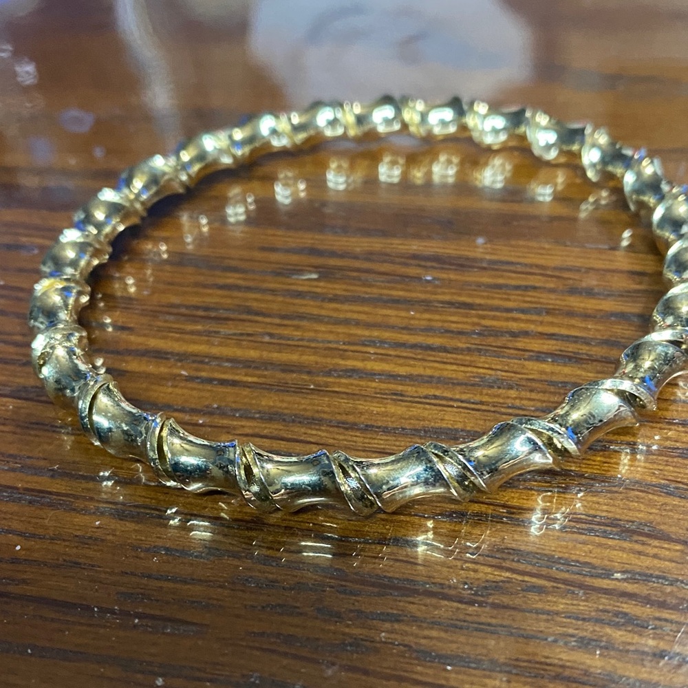 10/$10 Gold Bamboo Bangle Bracelet - Picture 2 of 3